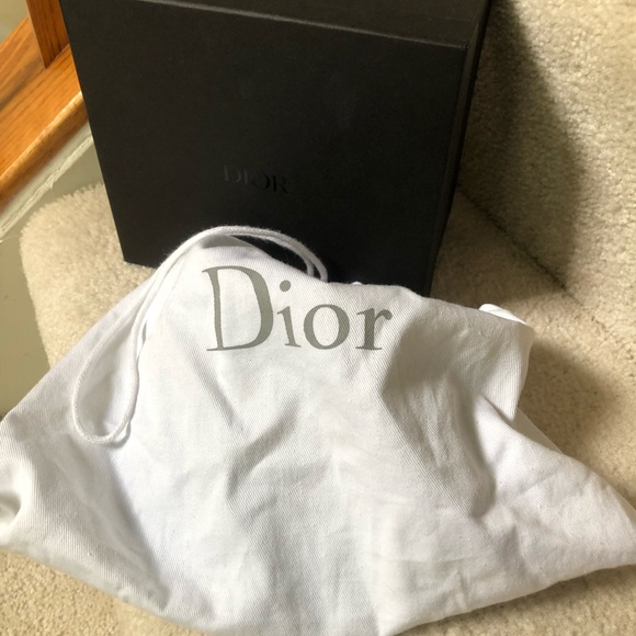 BRAND BLUE NEW CHRISTIAN DIOR SUN VISOR - Picture 7 of 7